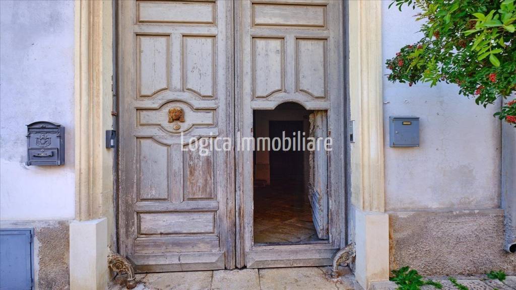 appartamento in vendita a Campi Salentina