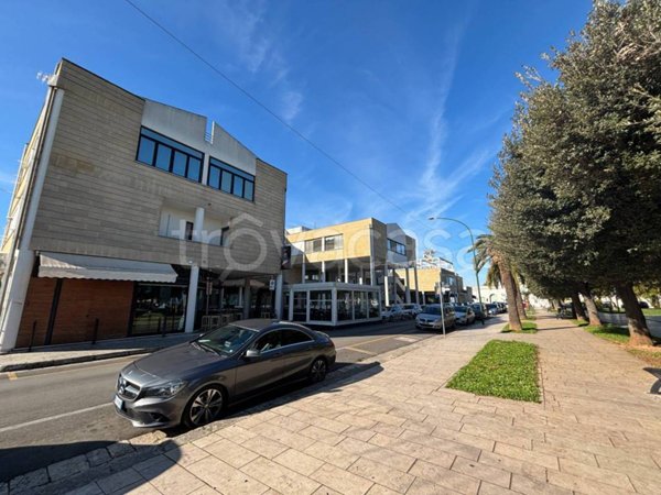 negozio in vendita a Campi Salentina