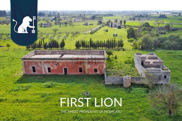 casa indipendente in vendita a Campi Salentina