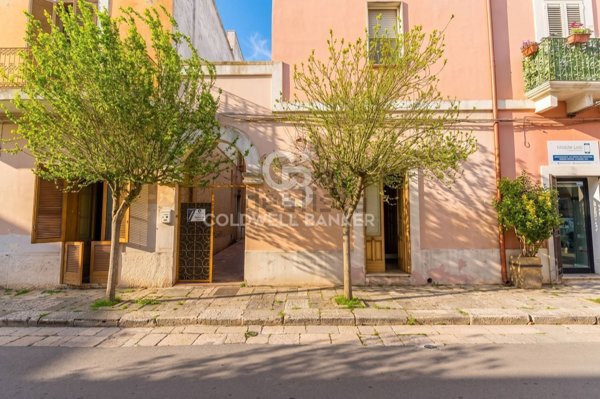 casa indipendente in vendita a Campi Salentina