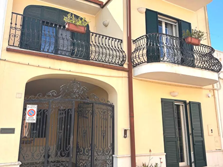 casa indipendente in vendita a Campi Salentina