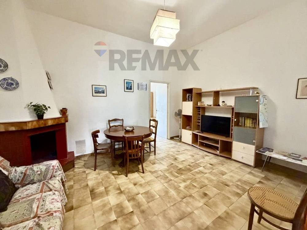 casa indipendente in vendita a Campi Salentina