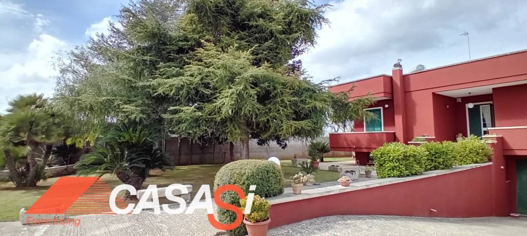 casa indipendente in vendita a Cannole