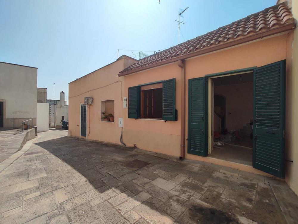 casa indipendente in vendita a Cannole