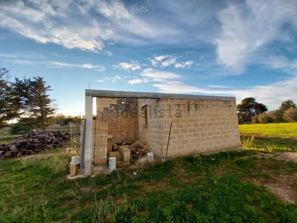 casa indipendente in vendita a Cannole