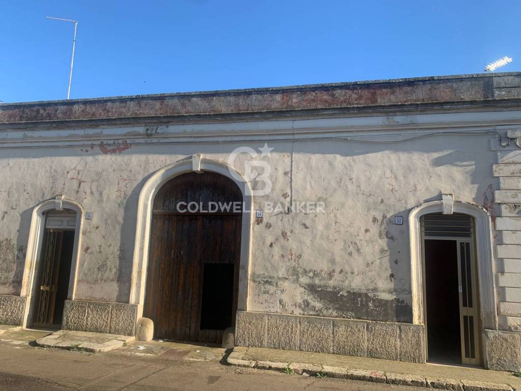 casa indipendente in vendita a Caprarica di Lecce