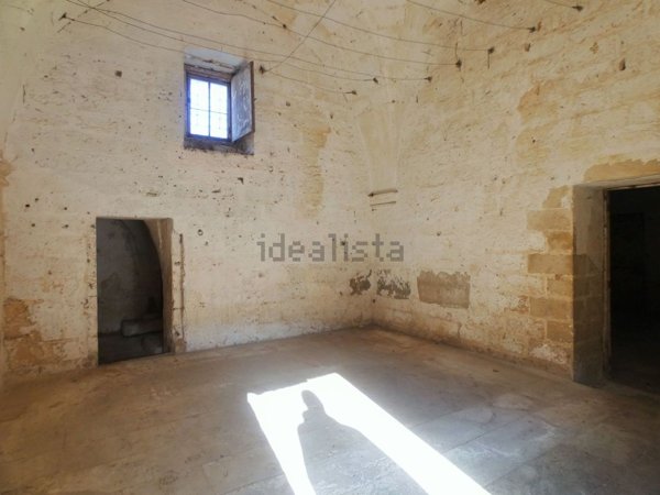 casa indipendente in vendita a Caprarica di Lecce