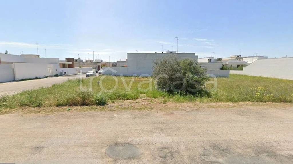 casa indipendente in vendita a Caprarica di Lecce