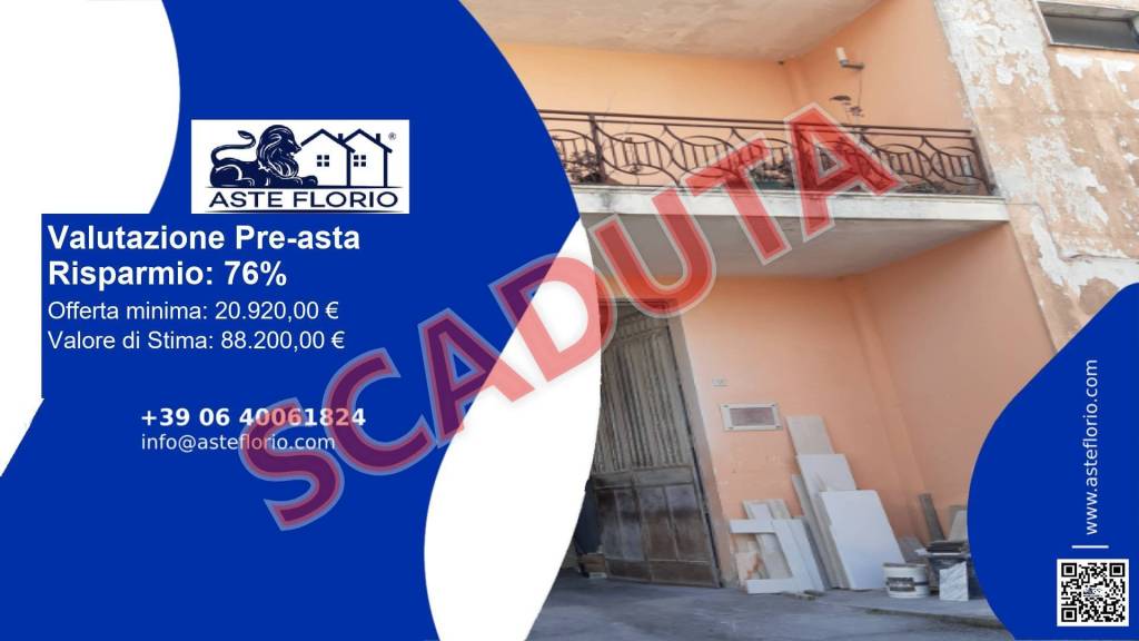 negozio in vendita a Caprarica di Lecce