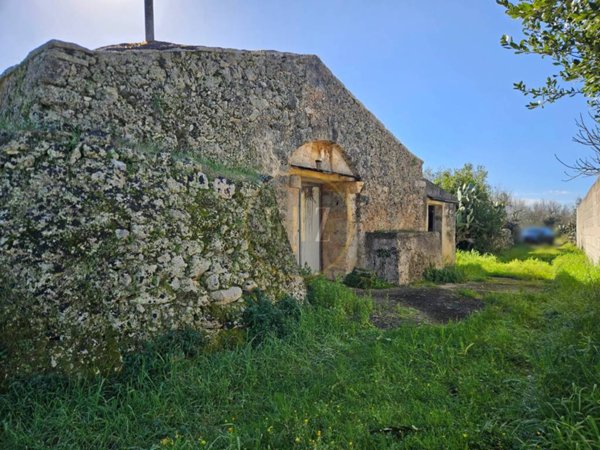 terreno agricolo in vendita a Caprarica di Lecce