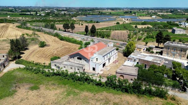 negozio in vendita a Carmiano