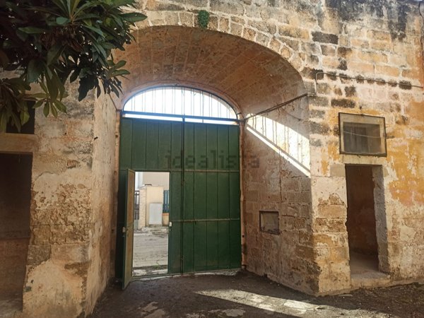casa indipendente in vendita a Carmiano