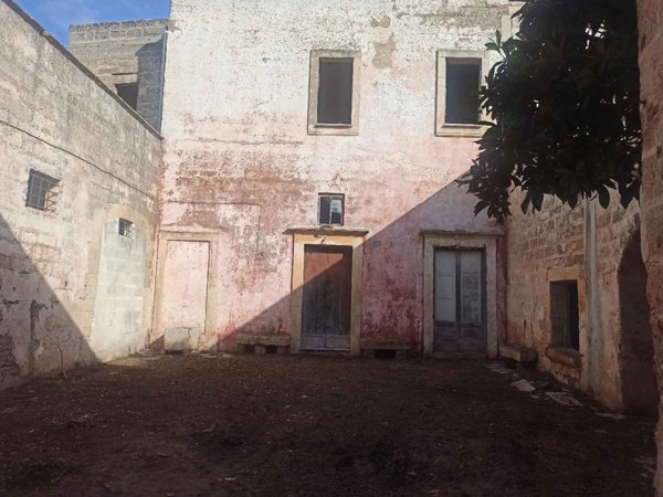casa indipendente in vendita a Carmiano
