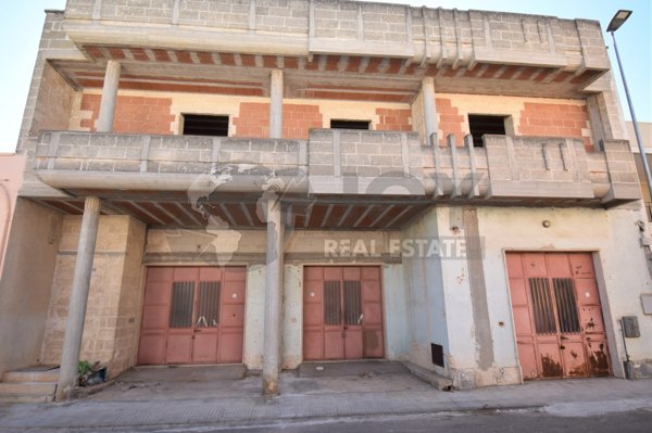casa indipendente in vendita a Carmiano