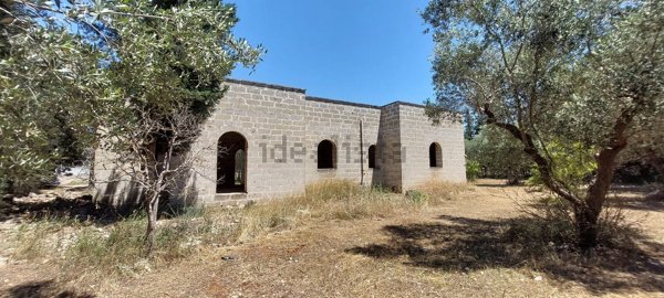 casa indipendente in vendita a Carmiano