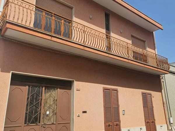 intera palazzina in vendita a Carmiano