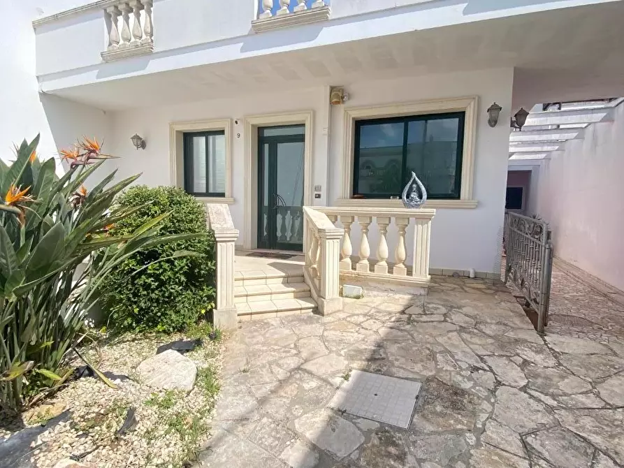 casa indipendente in vendita a Carmiano