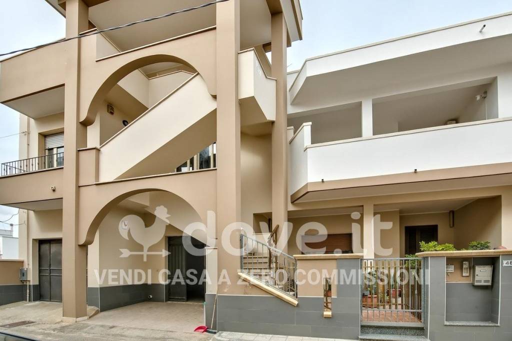 appartamento in vendita a Carmiano in zona Magliano