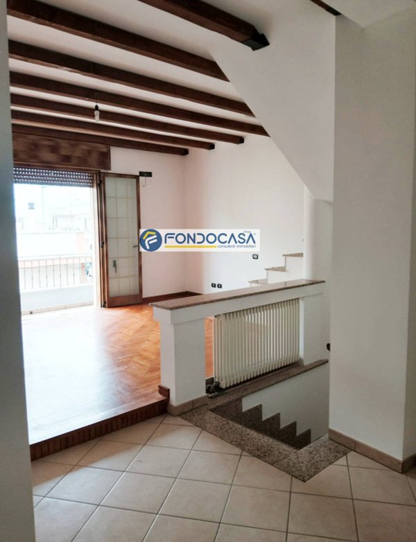 casa indipendente in vendita a Carmiano