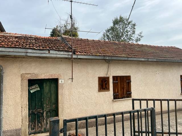 casa indipendente in vendita a Carmiano in zona Magliano