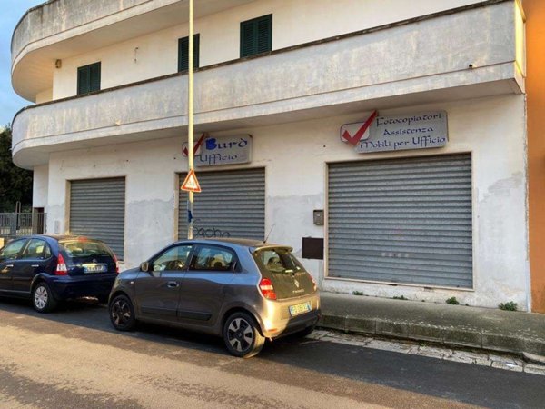 negozio in vendita a Carmiano