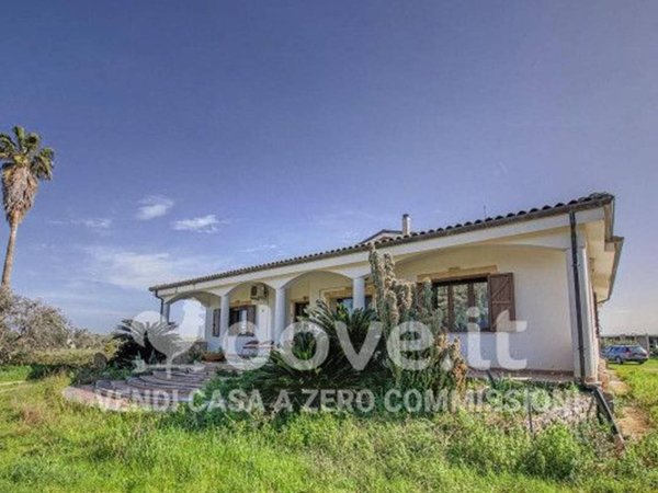 casa indipendente in vendita a Carmiano