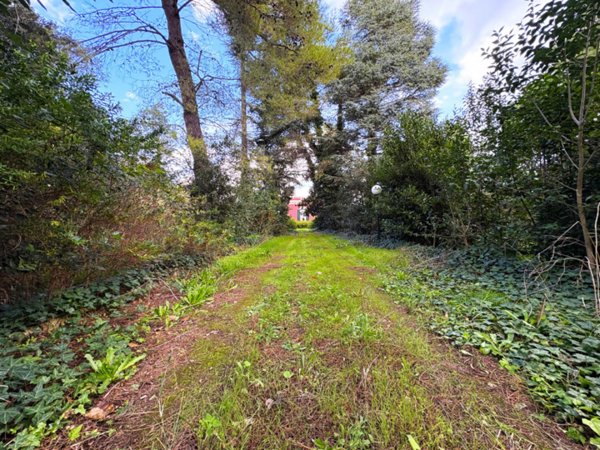 casa indipendente in vendita a Carmiano in zona Magliano