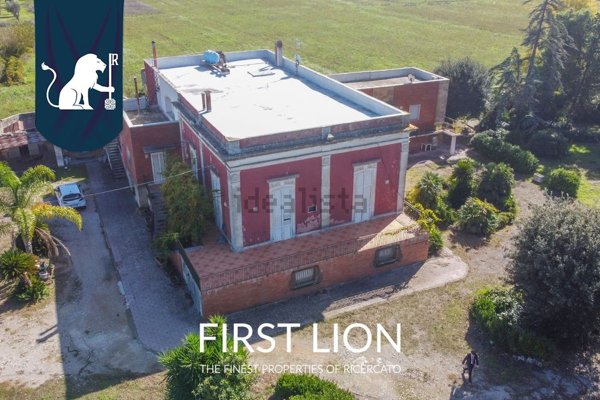 casa indipendente in vendita a Carmiano in zona Magliano
