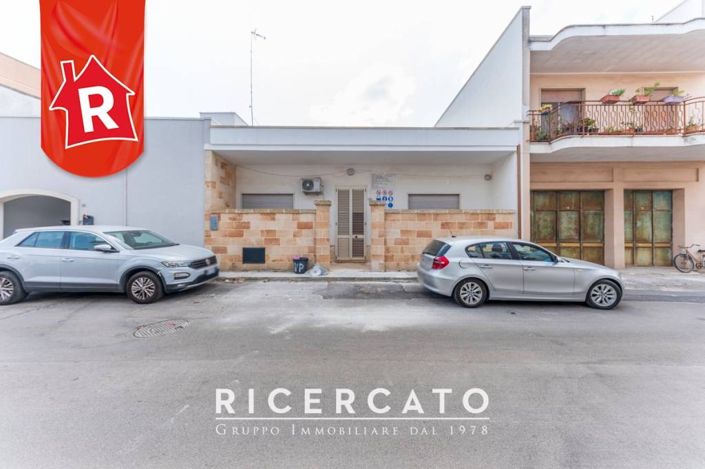 casa indipendente in vendita a Carmiano