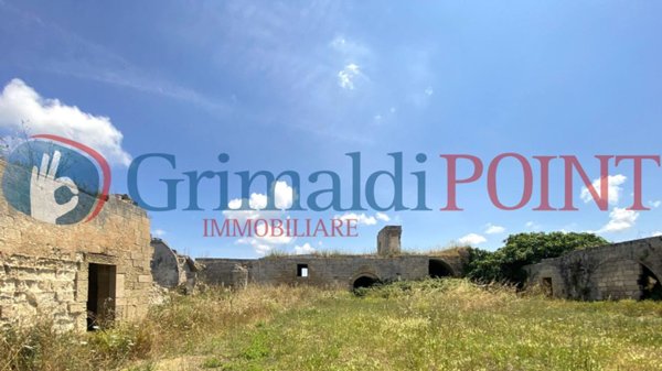 casa indipendente in vendita a Carpignano Salentino