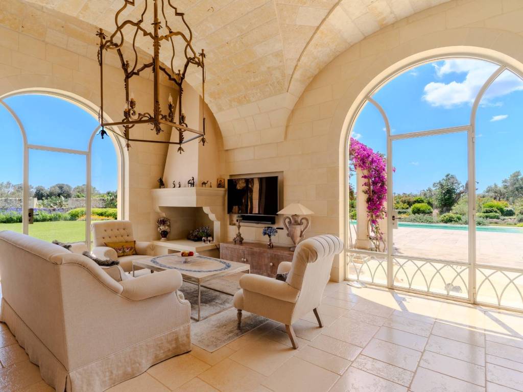 casa indipendente in vendita a Carpignano Salentino