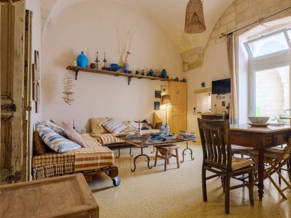 casa indipendente in vendita a Carpignano Salentino in zona Serrano