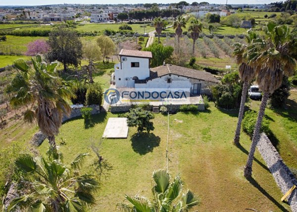 terreno agricolo in vendita a Carpignano Salentino