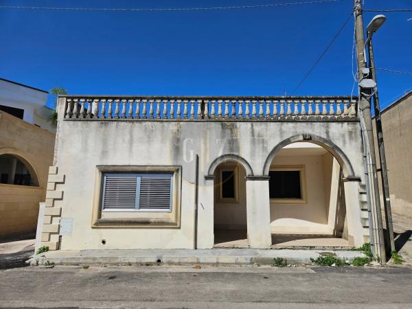 casa indipendente in vendita a Carpignano Salentino