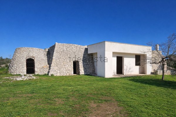 casa indipendente in vendita a Carpignano Salentino