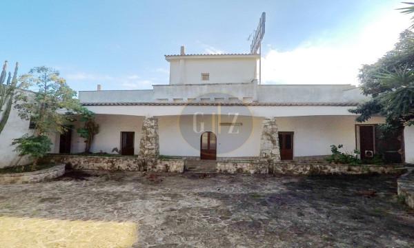 negozio in vendita a Carpignano Salentino