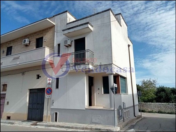 casa indipendente in vendita a Carpignano Salentino in zona Serrano