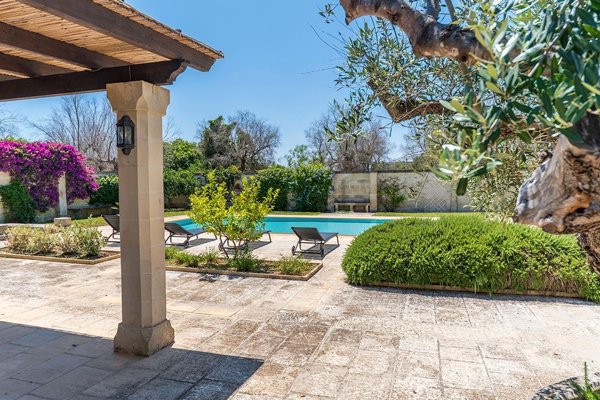 casa indipendente in vendita a Carpignano Salentino