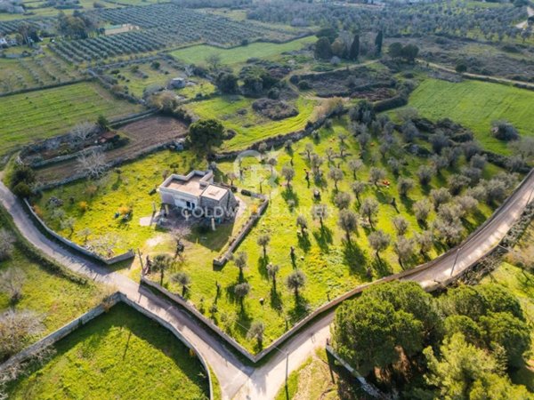 casa indipendente in vendita a Carpignano Salentino