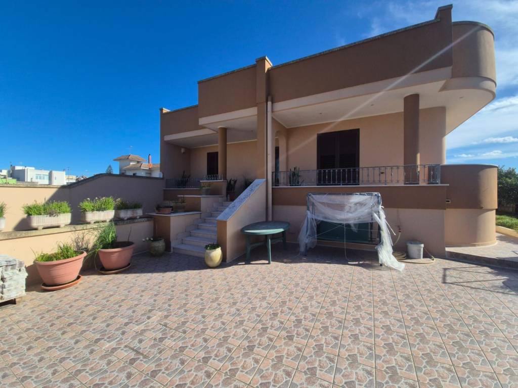 casa indipendente in vendita a Carpignano Salentino in zona Serrano