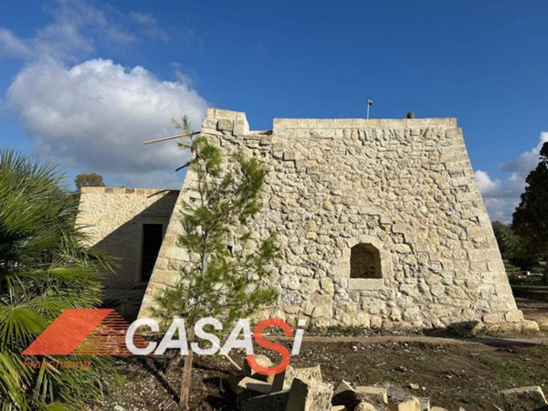 casa indipendente in vendita a Carpignano Salentino