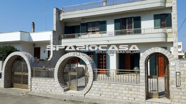 casa indipendente in vendita a Carpignano Salentino