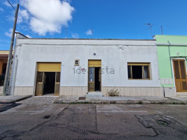 casa indipendente in vendita a Carpignano Salentino