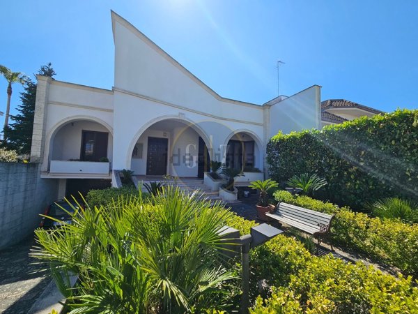 casa indipendente in vendita a Carpignano Salentino