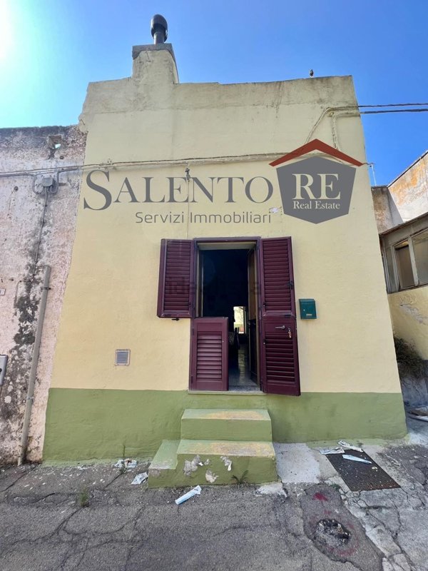 casa indipendente in vendita a Casarano