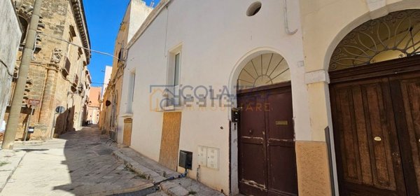 casa indipendente in vendita a Casarano