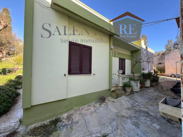 casa indipendente in vendita a Casarano