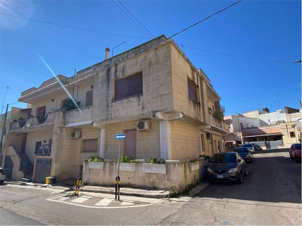 casa indipendente in vendita a Casarano