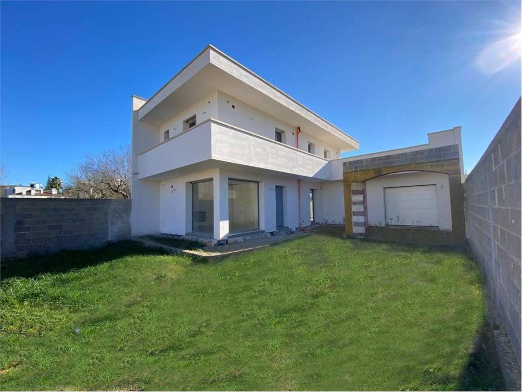 casa indipendente in vendita a Casarano