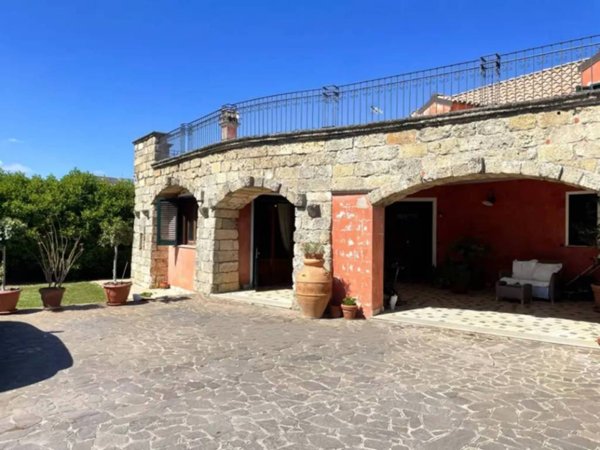 casa indipendente in vendita a Casarano